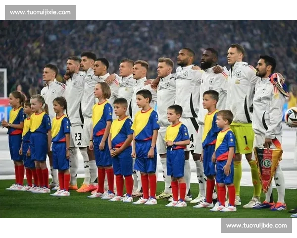 欧洲杯焦点对决法国迎战瑞士豪门碰撞悬念之夜解析全场回顾战术博弈